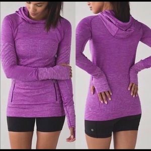 Lululemon purple swiftly hooded shirt with pockets